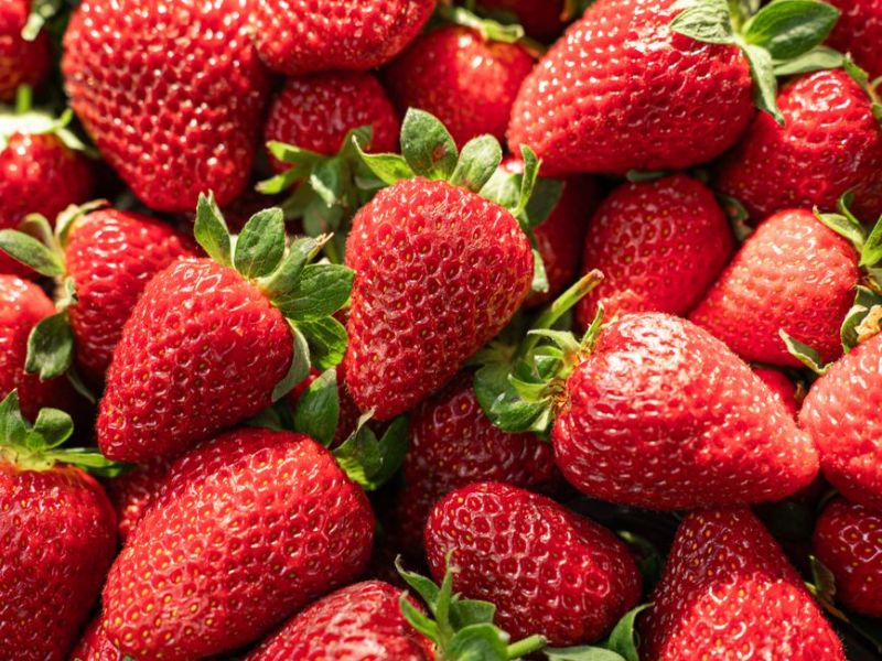 Eat the good&nbsp;strawberries